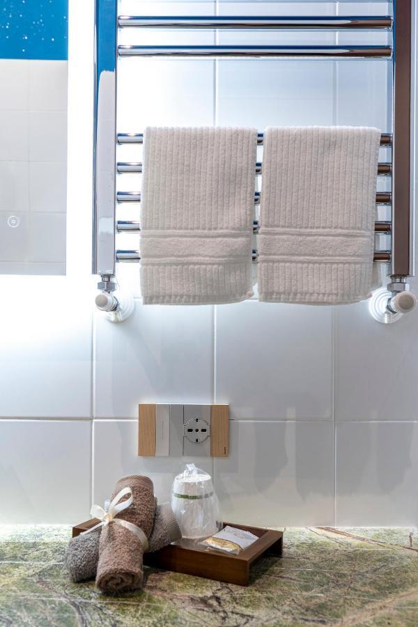 Varese Suites Kültér fotó